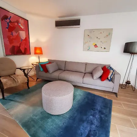 Apartment Atico Esquinero Muy Soleado Con La Terraza De 50 M2