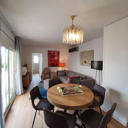 Atico Esquinero Muy Soleado Con La Terraza De 50 M2