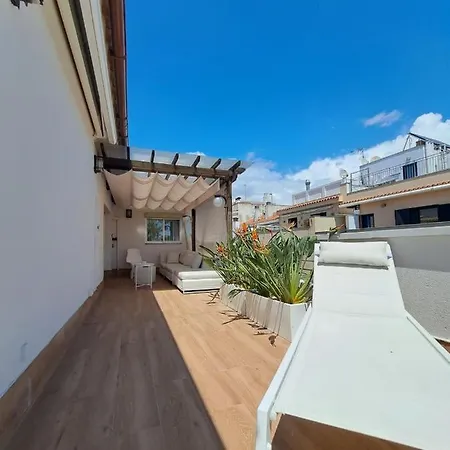 Apartment Atico Esquinero Muy Soleado Con La Terraza De 50 M2 *
